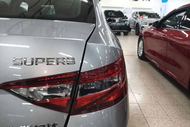 Used Skoda Superb 2016 TSI330 DSG Smart Drive Edition
