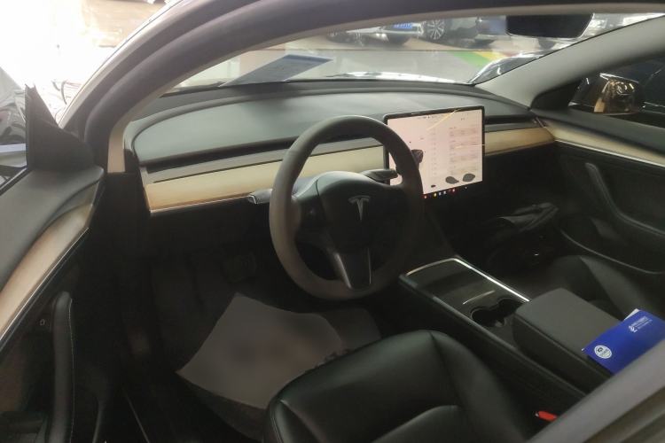 Used Tesla Model 3 2022 Rear-Wheel-Drive Version