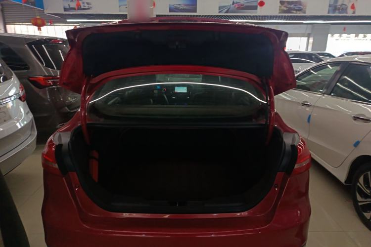 Used Ford Focus 2017 Sedan 1.6L Automatic Comfort Plus SmartDrive Edition