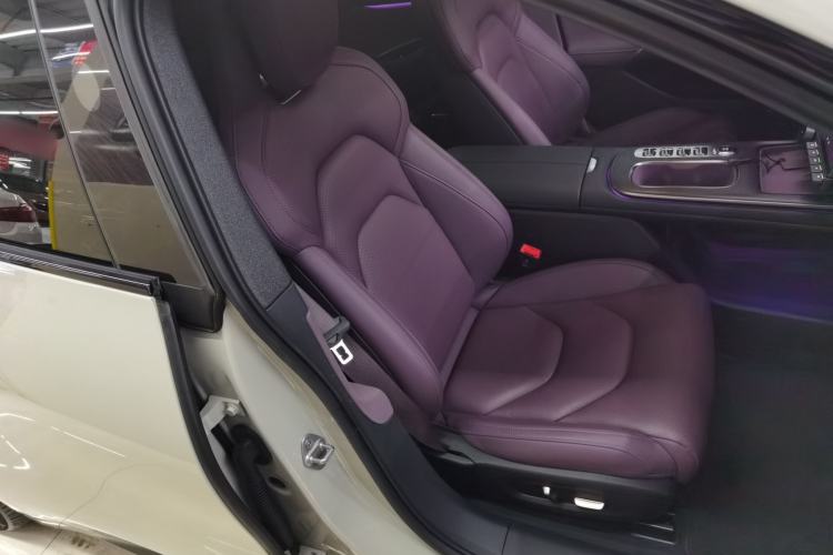 Used  SU7 2024 Rear-Drive Ultra-Long Range Advanced Pro-Level Intelligent Driving Version