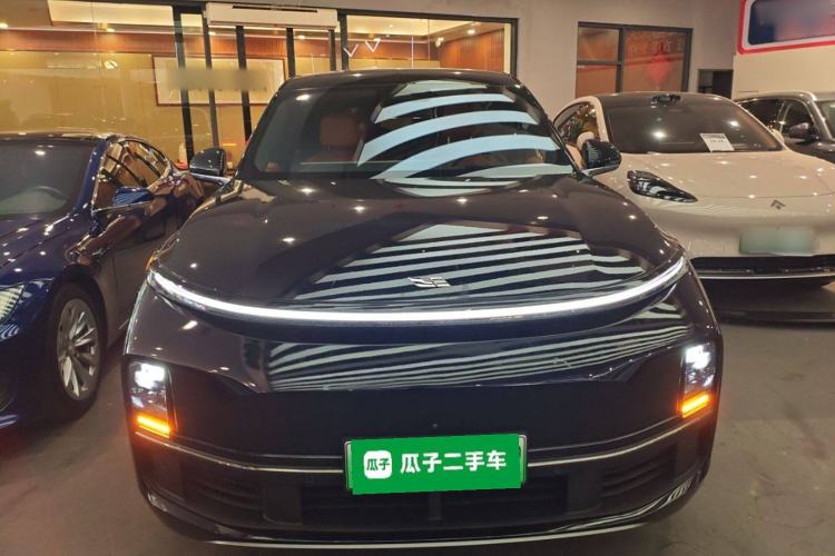 Used Li Auto L8 2023 Air model
