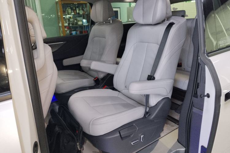 Used Buick GL8 2025 Lu Zun Smart Enjoyment Edition