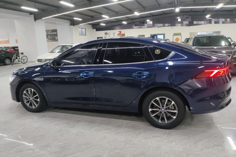 Used BYD Qin PLUS 2023 Champion Edition DM-i 55KM Leading Model
