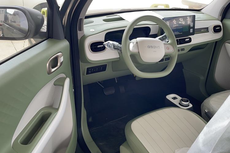 Used  Panda 2025 210km Panda Rider
