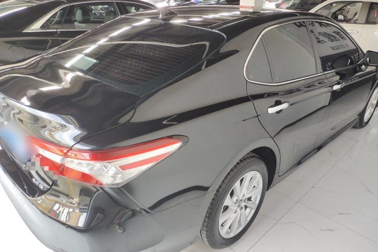 Used Toyota Camry 2021 2.0G Luxury Edition
