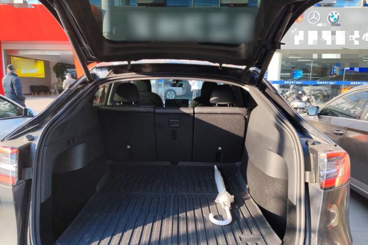 Used Tesla Model Y 2024 Rear-Wheel-Drive Version