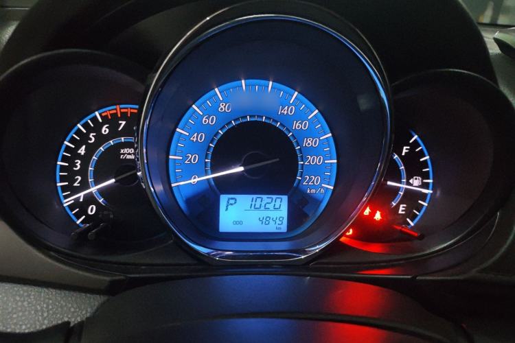 Used Toyota YARiS L 2015 1.5E Automatic Charm Edition
