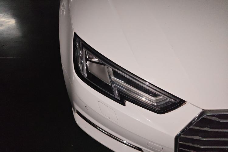 Used Audi A4L 2018 30th Anniversary Edition 40 TFSI Trendy Model
