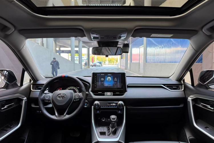 Used Toyota RAV4 2020 2.0L CVT 4x4 Trend Edition
