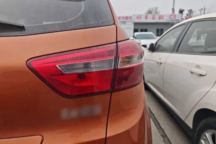 Used Hyundai ix25 2015 1.6L Automatic Two-Wheel Drive Smart GLS Trim
