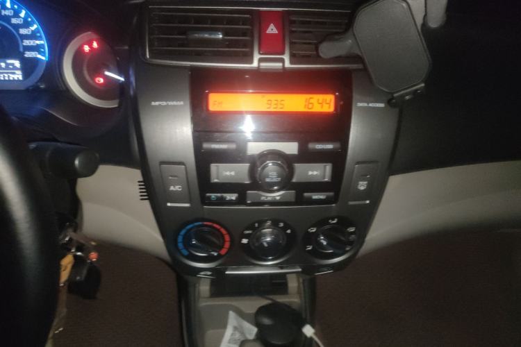 Used Honda City Classic 2012 1.5L manual Elite Edition
