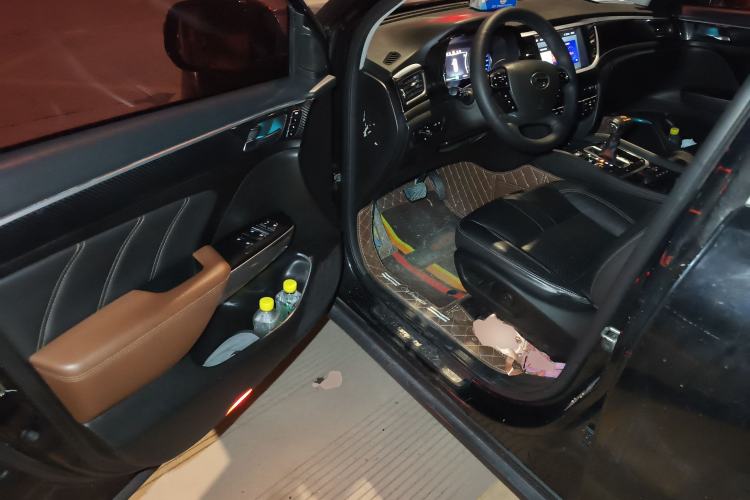 Used GAC Trumpchi GS7 2017 320T Two-Wheel-Drive Luxury Smart Connectivity Model