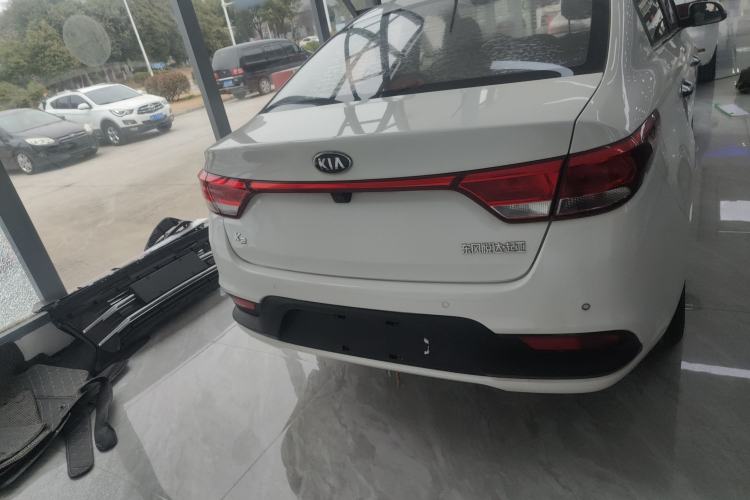 Used Kia K2 2017 Sedan 1.4L MT DLX