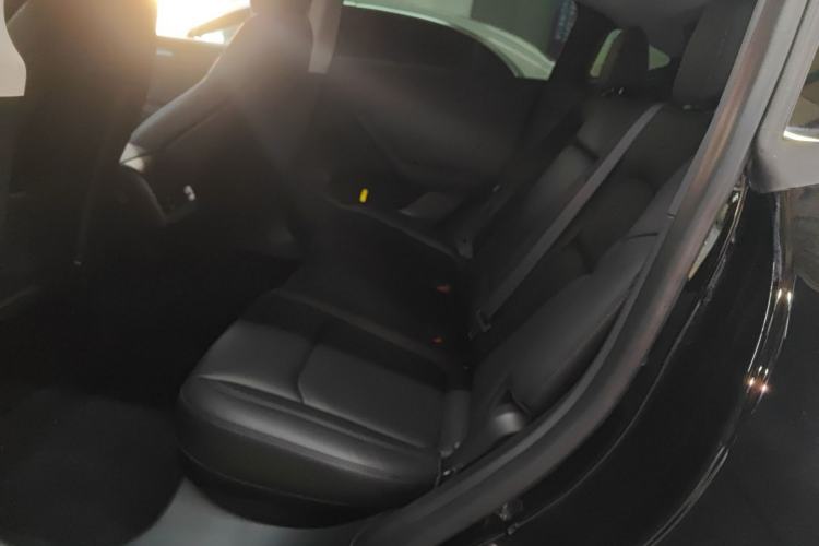 Used Tesla Model Y 2023 Rear-Wheel-Drive Version