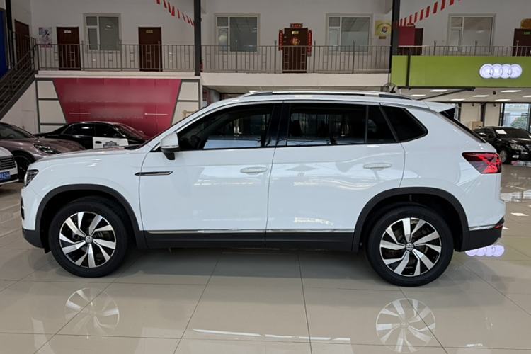 Used Volkswagen Tayron 2020 280TSI Two-Wheel Drive Luxury Connect Edition
