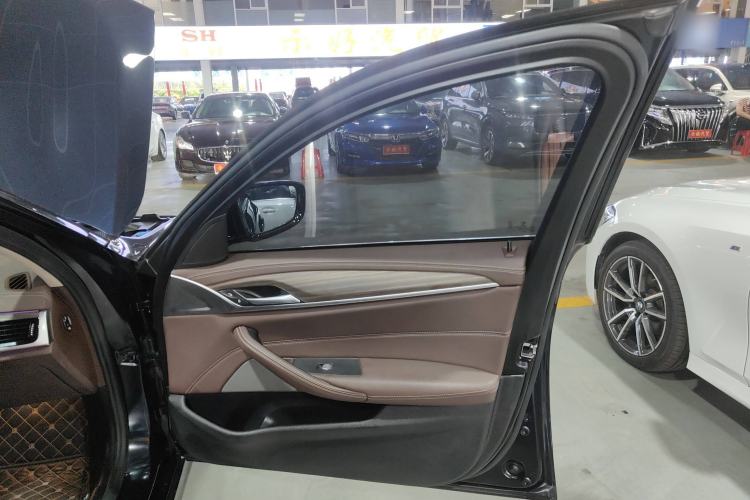 Used BMW 5 Series 2021 530Li Leading Luxury Package
