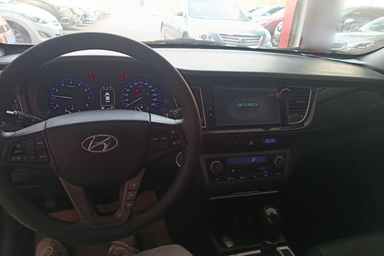 Used Hyundai Mistra 2014 1.8L Automatic Smart GLS
