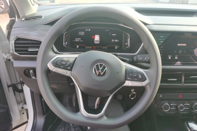 Used Volkswagen Tacqua 2020 1.5L Automatic Yue
