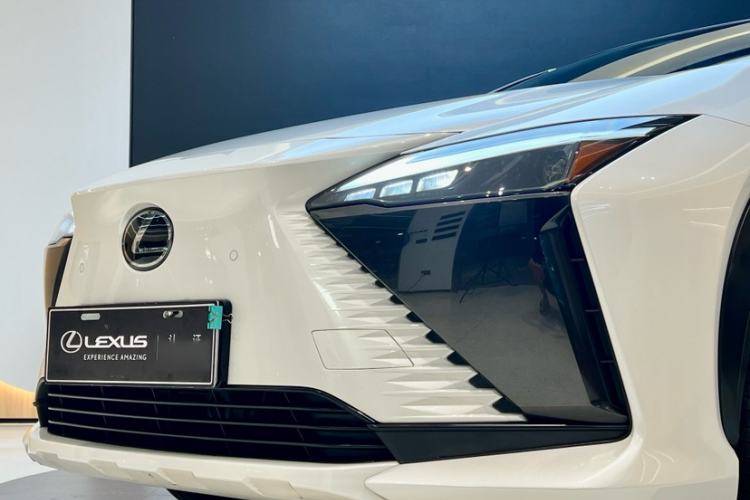 Used Lexus RZ 2023 450e All-Wheel Drive Luxury Edition
