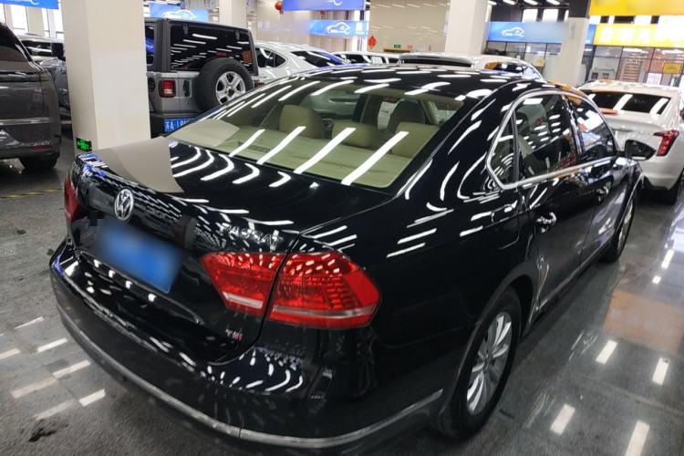 Used Volkswagen Passat 2014 1.8TSI DSG Luxury Edition
