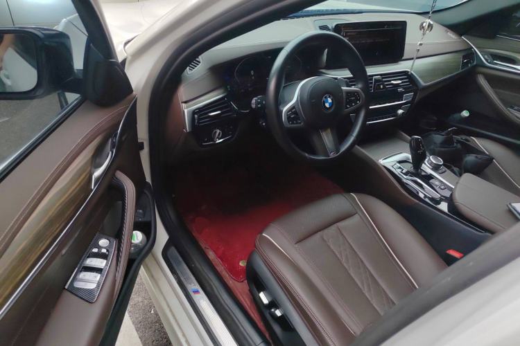 Used BMW 5 Series 2022 Restyled 530Li Leading Edition M Sport Package
