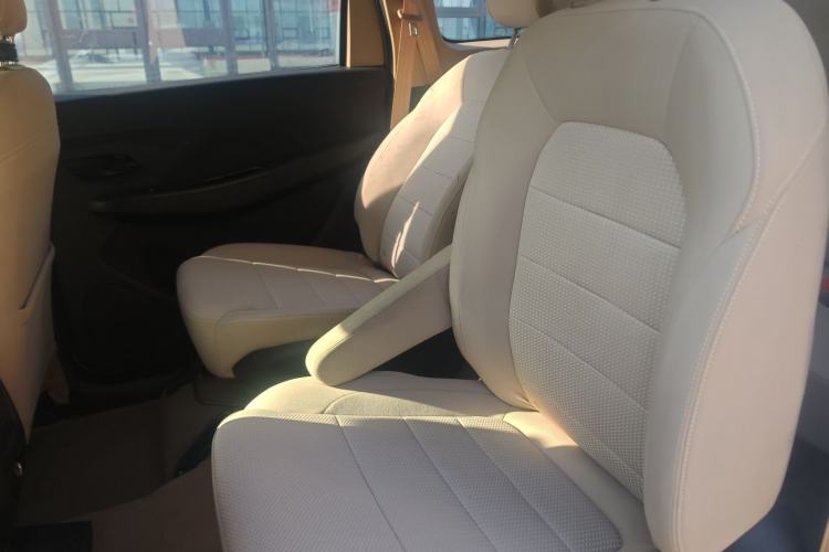 Used Wuling Hongguang 2019 1.5L S Standard Version China VI LAR
