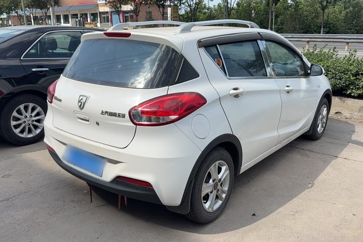 Used Baojun 310 2016 1.2L manual Comfort trim level
