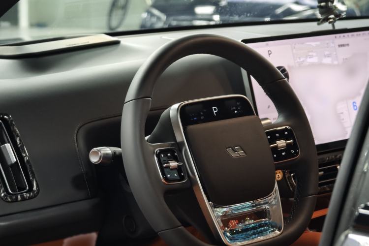 Used Li Auto L8 2023 Air model
