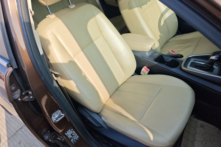 Used Ford Escort 2015 1.5L Automatic Comfort Model
