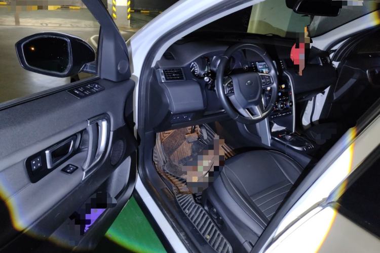 Used Land Rover Discovery Sport 2018 240 PS HSE Version
