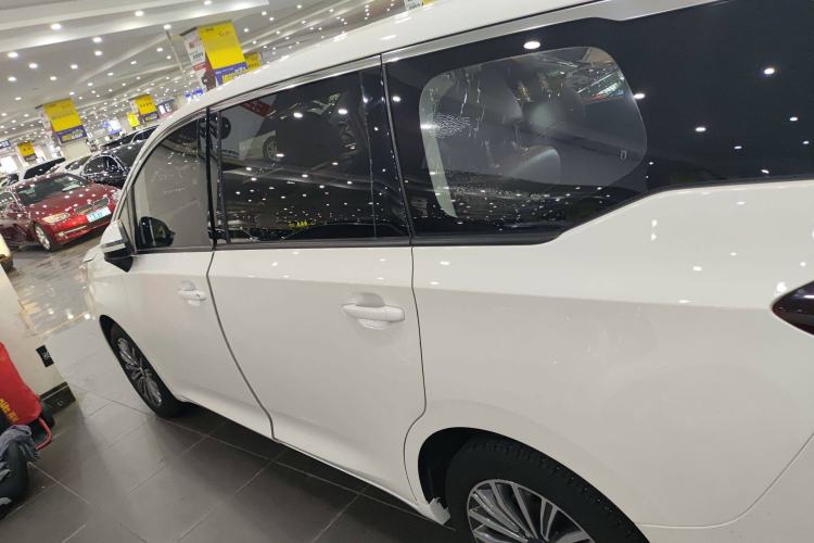 Used GAC Trumpchi M6 2019 270T DCT Luxury Edition (7-seater) China VI
