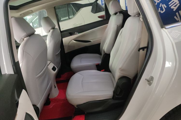 Used Buick GL6 2019 18T 6-Seater Elite Version China V Standard
