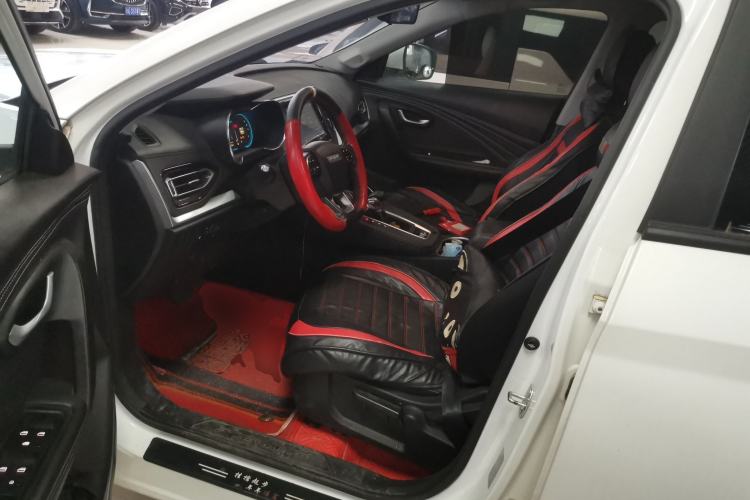 Used JETOUR X70M 2021 1.5T DCT Luxury Partner Model 7 Seats