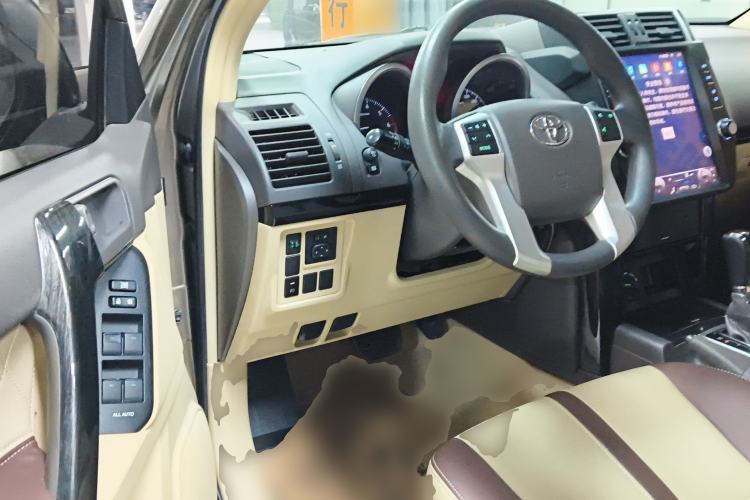 Used Toyota Prado 2017 2700 TX Middle East Edition
