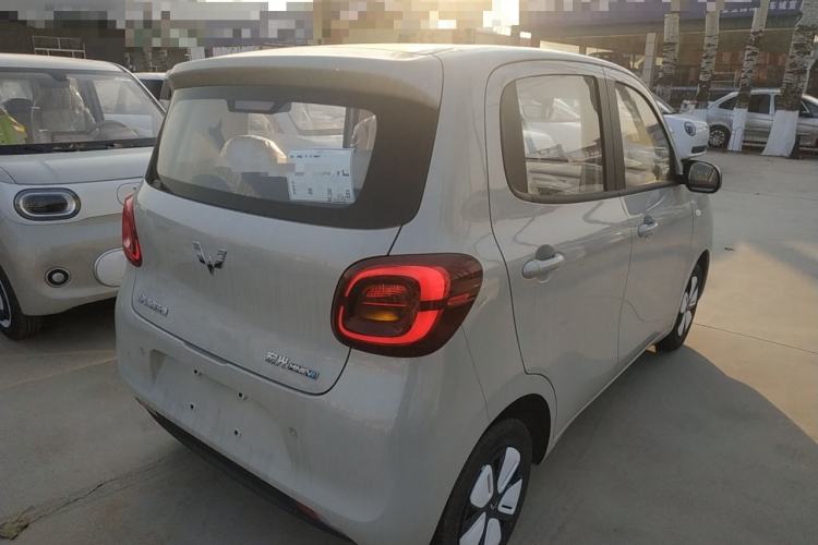 Used Wuling Hongguang MINIEV 2025 Four-Door Version Advanced Edition
