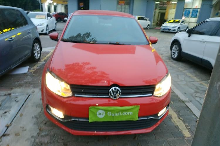 Used Volkswagen Polo 2014 1.6L Automatic Comfort Edition
