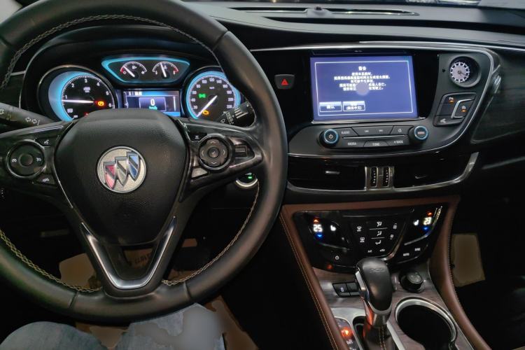 Used Buick Envision 2017 20T Two-Wheel Drive Luxury Model
