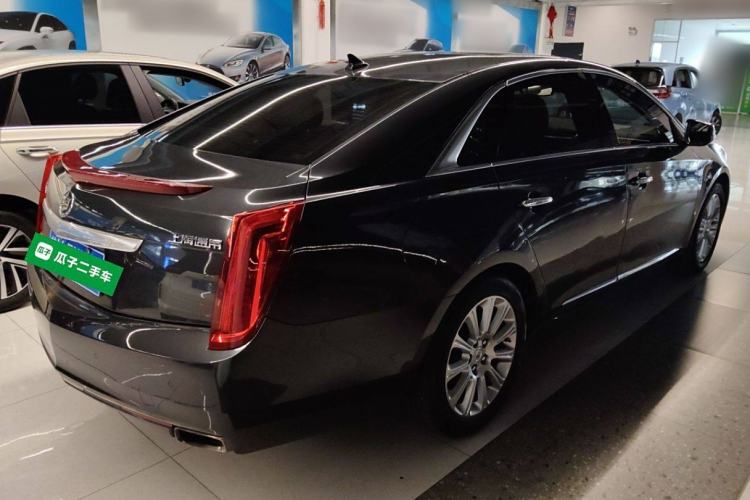 Used Cadillac XTS 2013 28T Luxury Model
