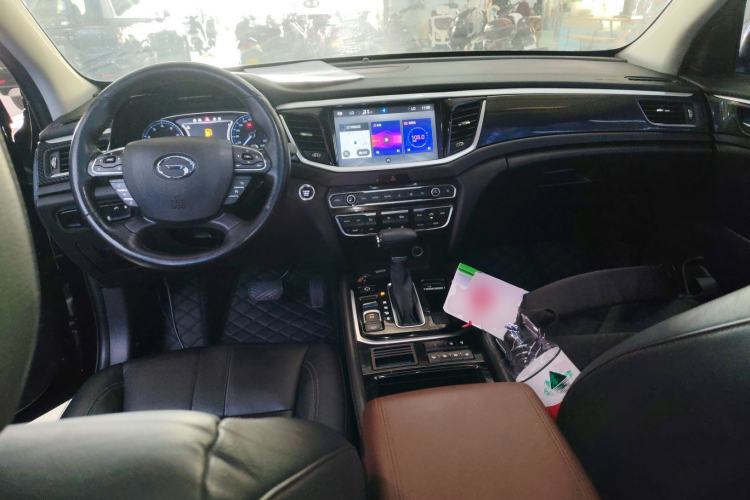 Used GAC Trumpchi GS7 2017 320T Two-Wheel-Drive Luxury Smart Connectivity Model
