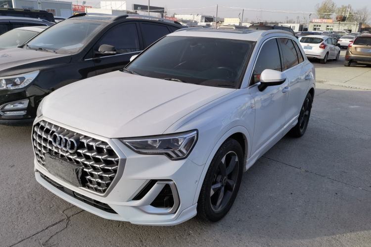 Used Audi Q3 2024 35 TFSI Fashion Dynamic Edition
