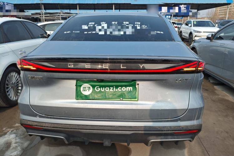 Used  L6 2025 EM-i 140km Starship Edition
