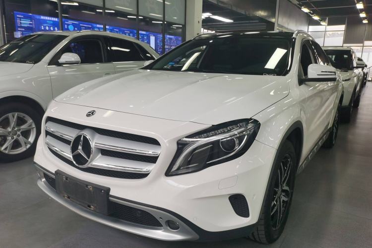 Used Mercedes-Benz GLA 2016 GLA 220 4MATIC Fashion Edition
