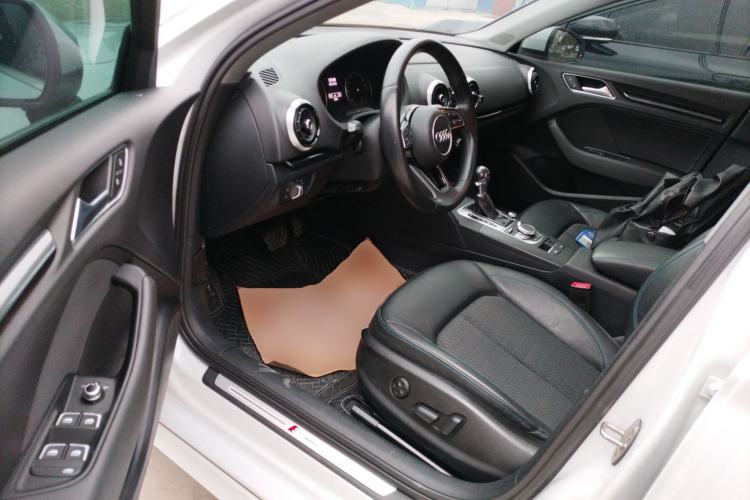 Used Audi A3 2019 Limousine 35 TFSI Fashion Edition China VI Emission Standard
