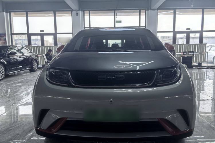 Used BYD Dolphin 2021 405 km Fashion Edition

