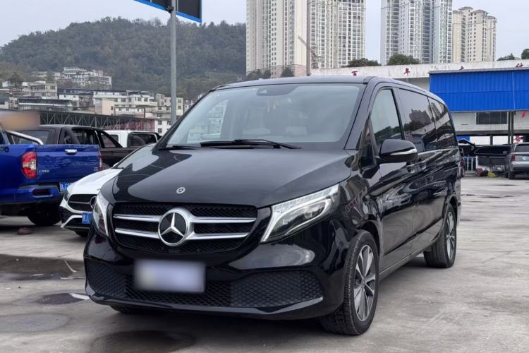 Used Mercedes-Benz V-Class 2020 V 260 Avantgarde Edition
