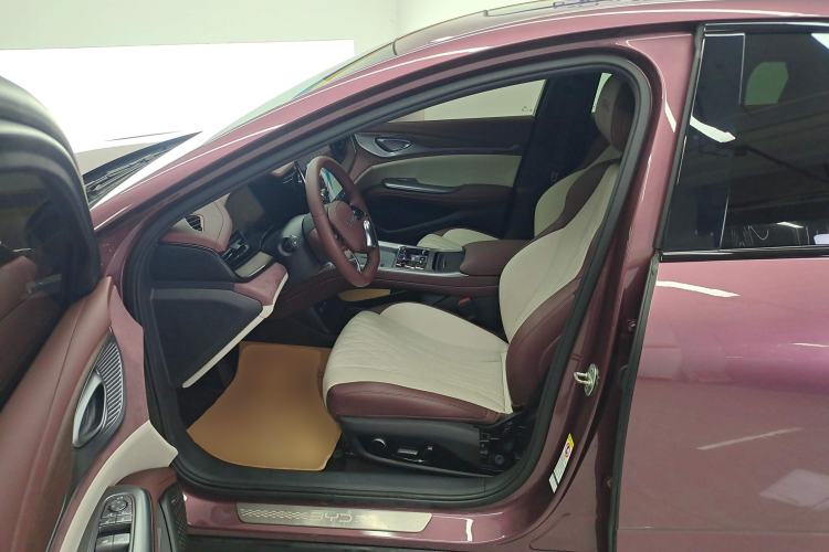 Used BYD Seal 2023 DM-i 1.5T 121km Flagship Model
