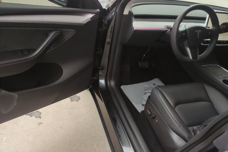 Used Tesla Model Y 2024 Rear-Wheel-Drive Version