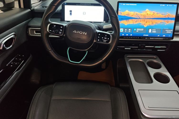 Used AION Y 2023 Plus 510 Smart Edition
