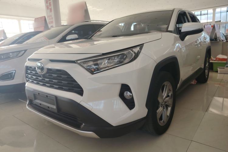 Used Toyota RAV4 2020 2.0L CVT Two-Wheel Drive Fashion PLUS Edition