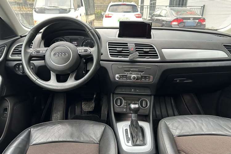 Used Audi Q3 2018 30 TFSI Fashion Edition Collector's Version
